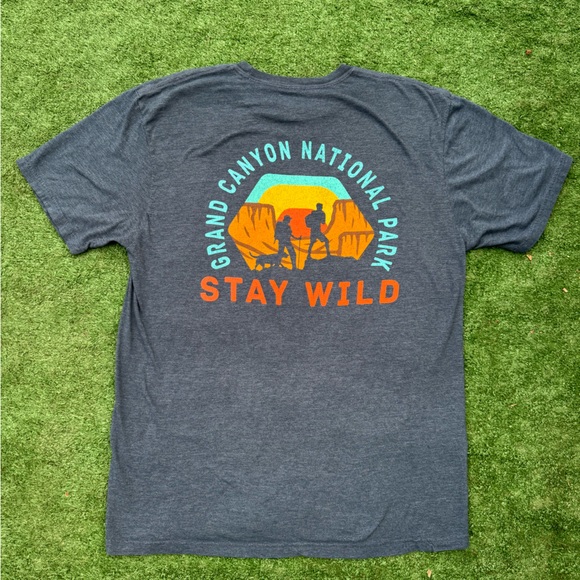 Mount Rainier Graphic Tee - Picture 3 of 6